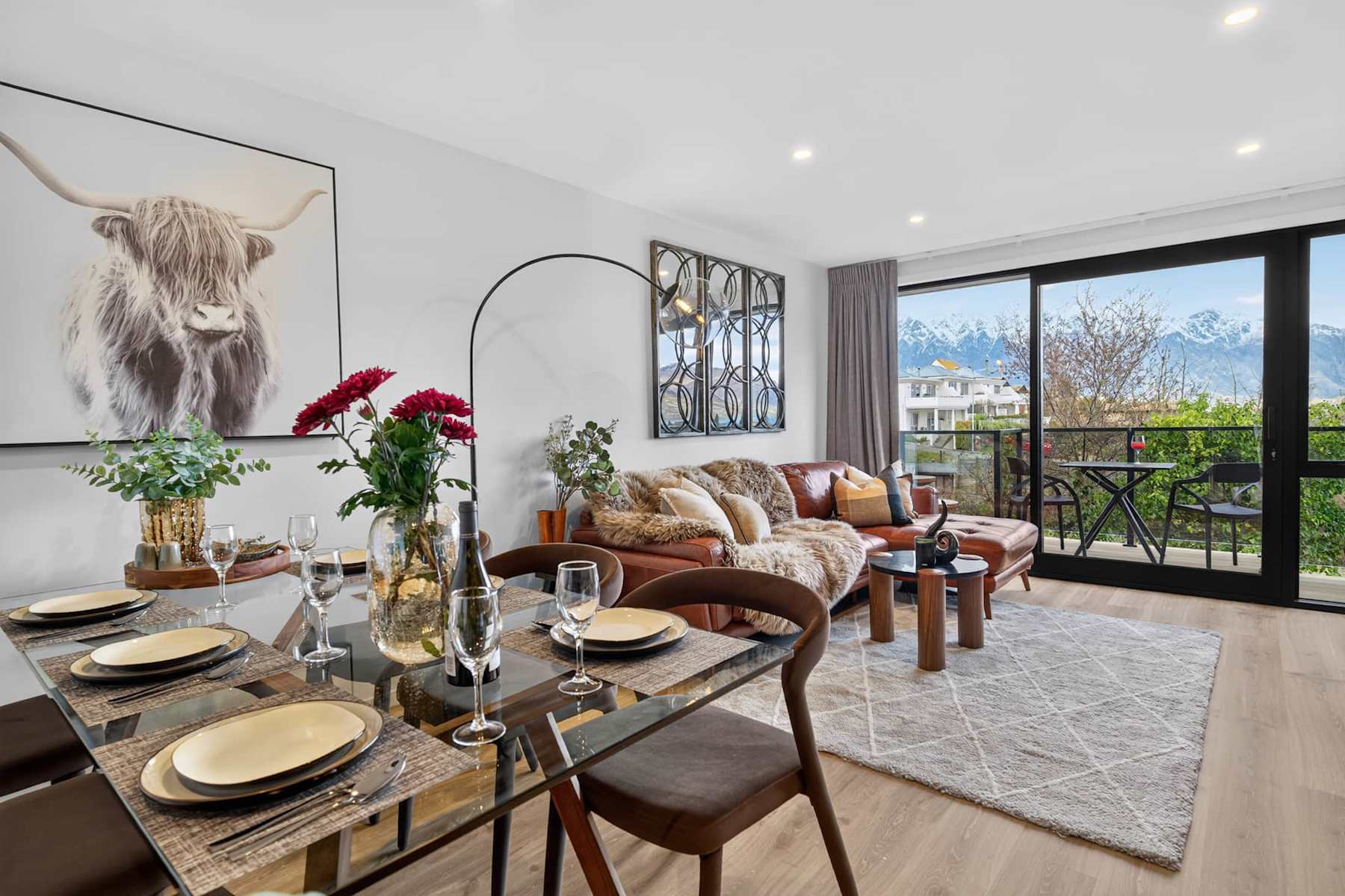 Ellens Luxury Queentown Lake View Escape photo 1