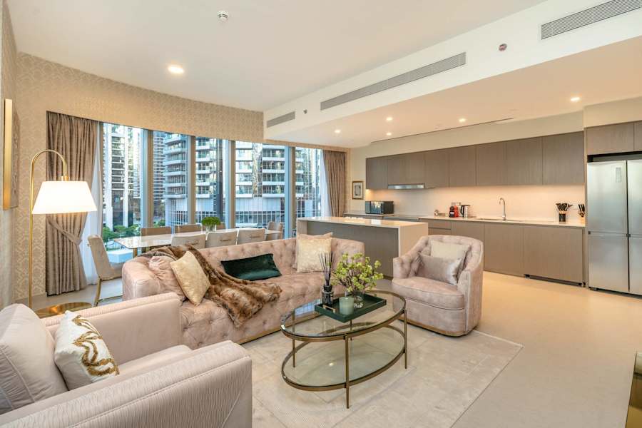 One Lux Stay Hollywood View LA Suites — photo 4