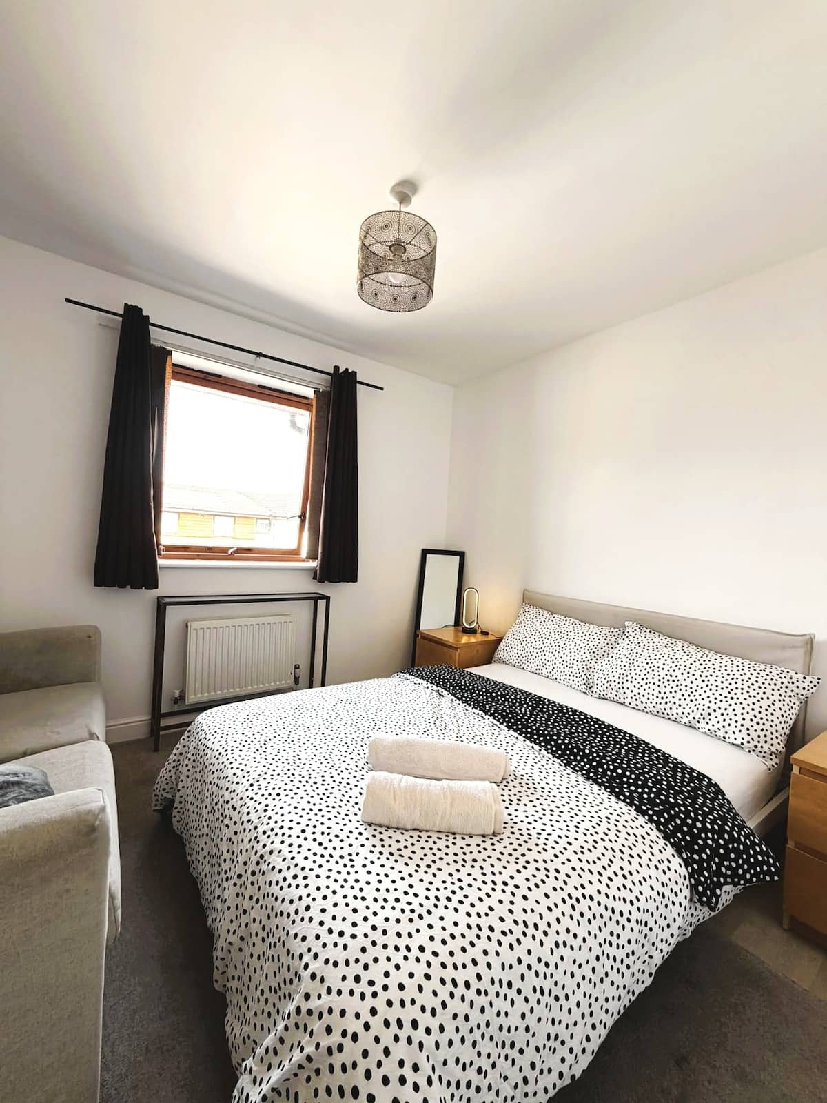 The Croydon Apartment, photograph 19 of 42