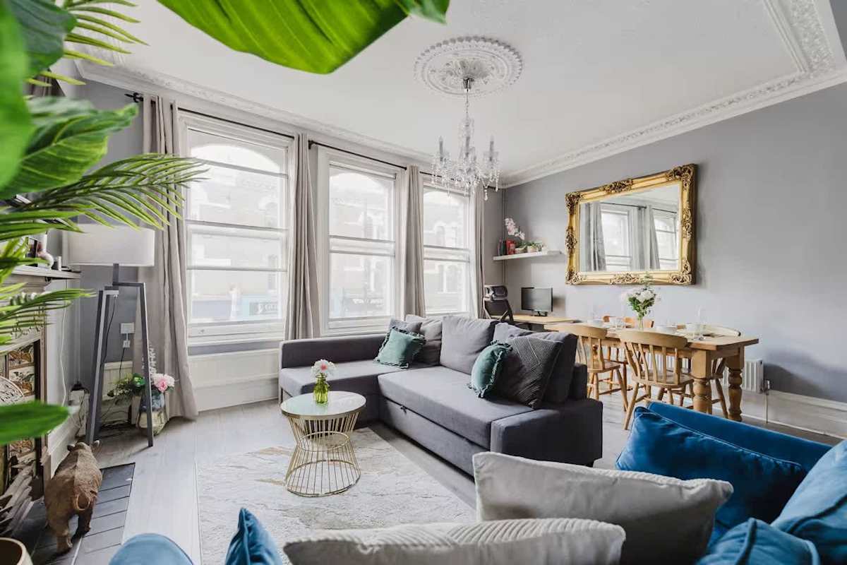 The Fulham Maisonette, photograph 34 of 42