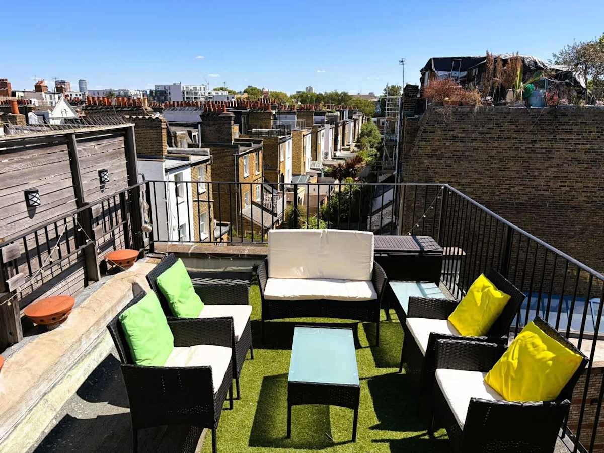 The Fulham Maisonette, photograph 40 of 42