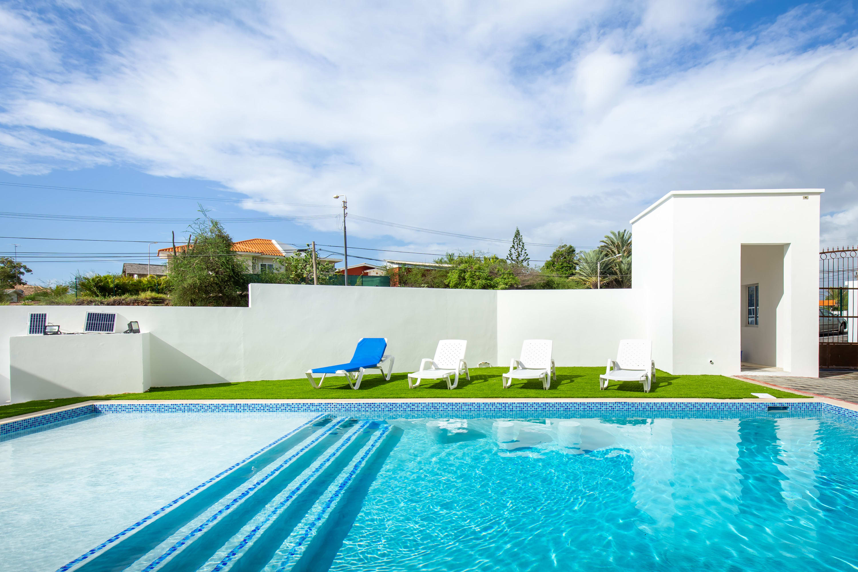 Genesis Apartments in Jan Thiel - Swimming Pool
