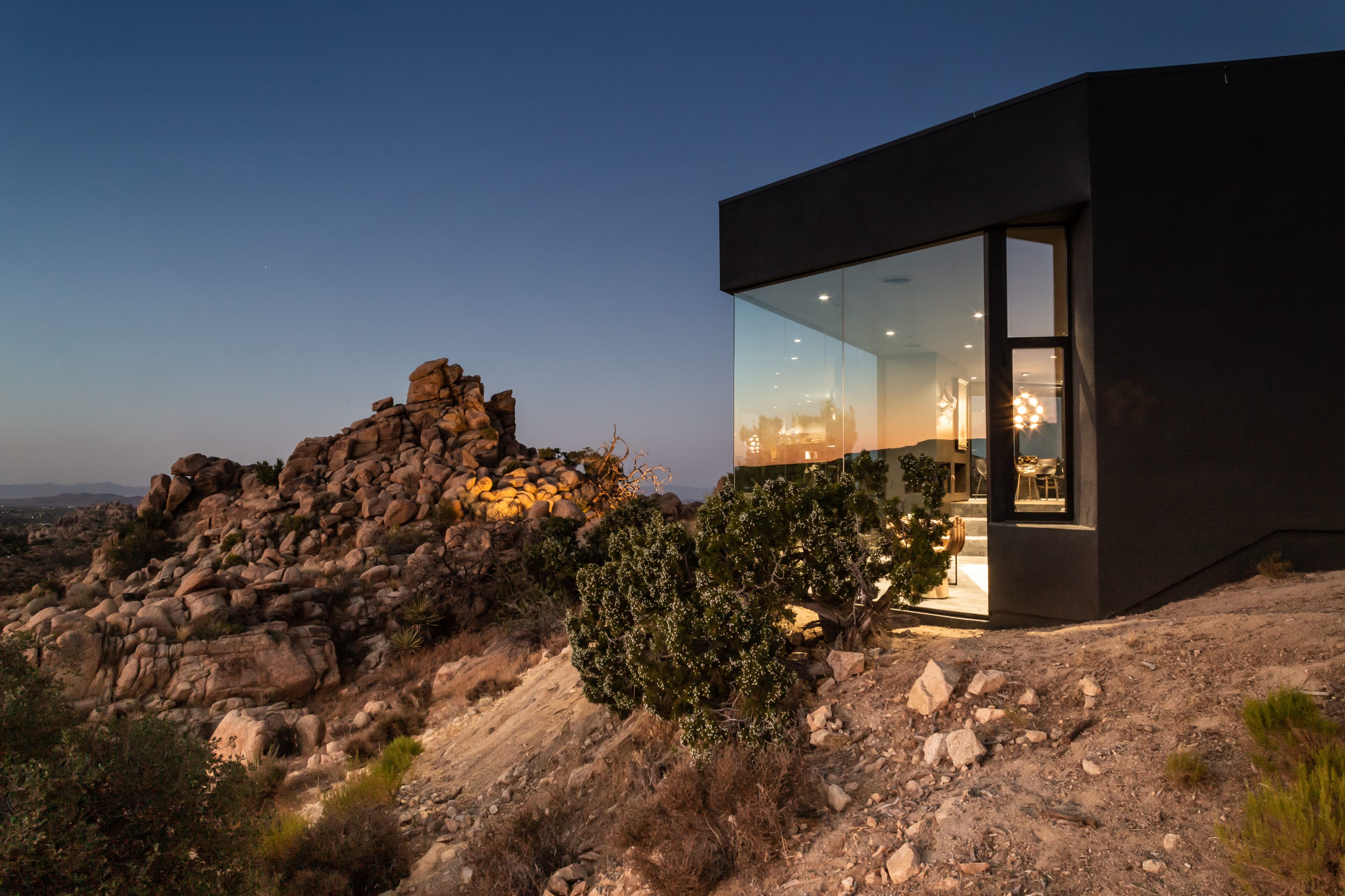 Black Desert House Featured in Architectural Digest w Heated Pool Boulders