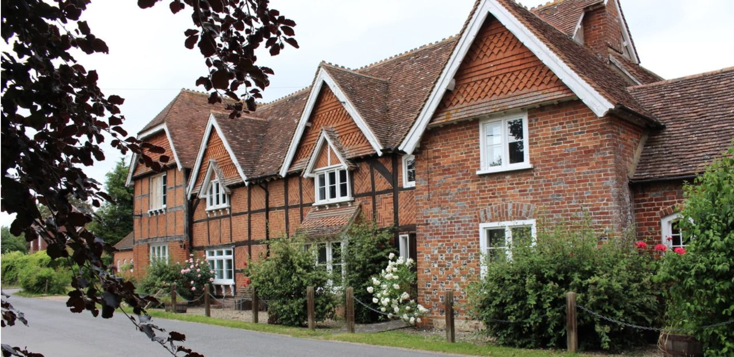 Ashbrook Lewis a two bedroom, two bathroom cottage, Harwell Campus in Limetrees 1 OX11 0HW - Property image 4 - VivreStays