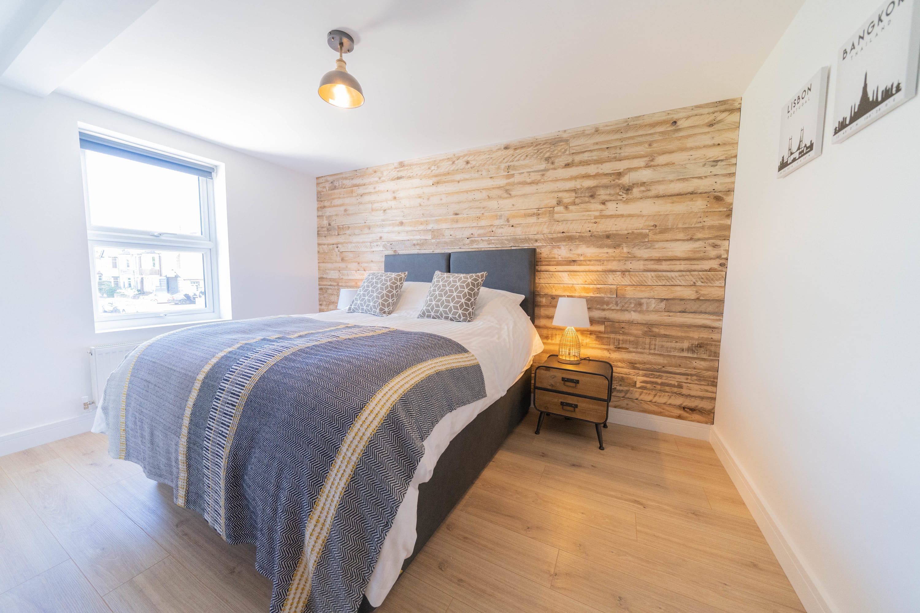 ** 3 Ashbrook Windmill - Luxury first floor 1 bedroom flat ** in Windmill Road 107 OX3 7BT - Property image 5 - VivreStays