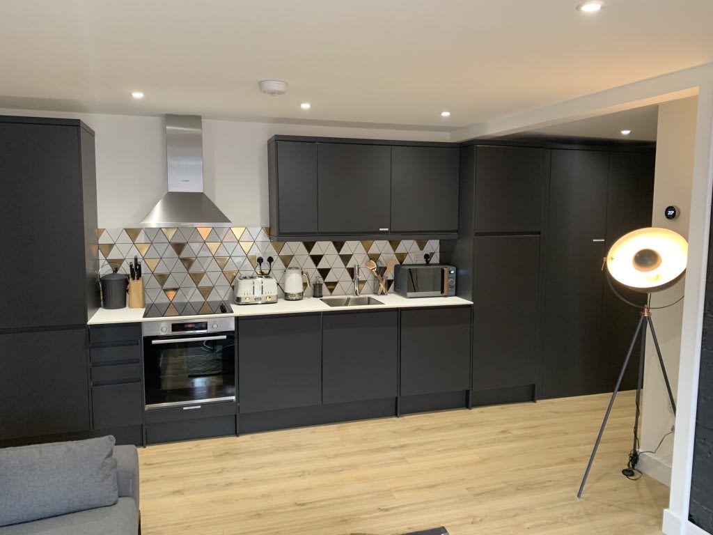 ** 3 Ashbrook Windmill - Luxury first floor 1 bedroom flat ** in Windmill Road 107 OX3 7BT - Property image 6 - VivreStays