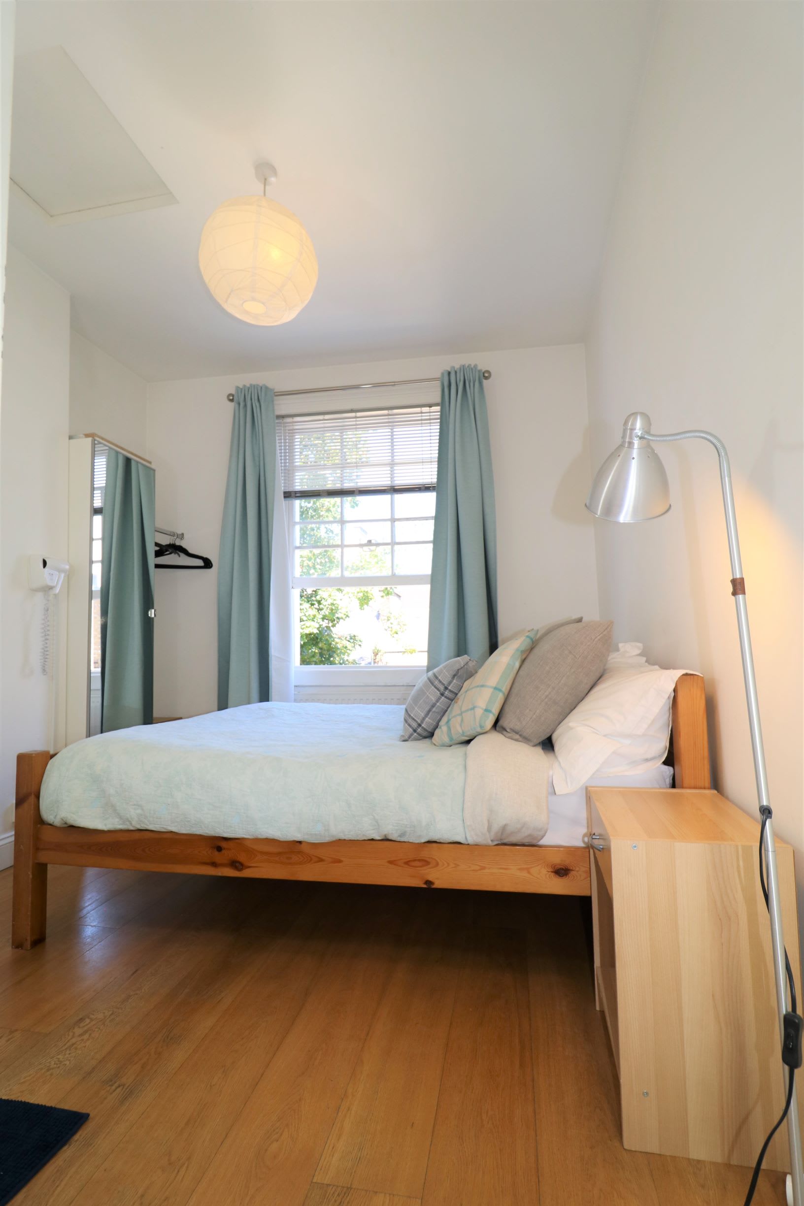 Swinton St Apartment 3