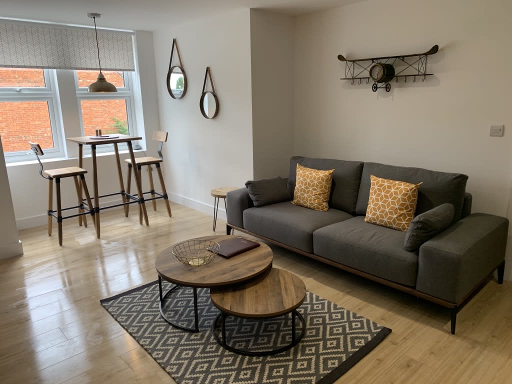 ** 3 Ashbrook Windmill - Luxury first floor 1 bedroom flat ** in Windmill Road 107 OX3 7BT - Property image 9 - VivreStays