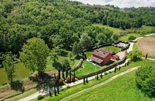 7 bedroom Tuscany villa