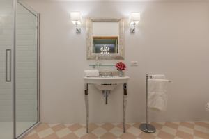 Arezzo villa rental