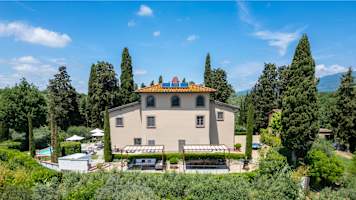 Montevarchi villa rental