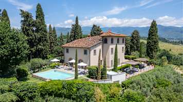 Montevarchi villa rental