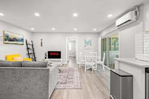 Chic Modern Hideaway w/ Patio Near LA Best Sights6 — Altadena, CA — vacation rental
