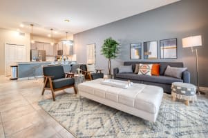 Departamento de 2 dormitorios en Champions Gate – foto 1