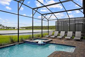Casa de 9 dormitorios en Storey Lake – foto 1