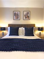 Relaxing Double Room by the Shore