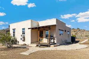 Crystal Valley Cabin: Modern-Rustic Style&Comfort