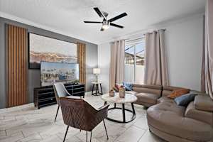 Casa de 4 dormitorios en Storey Lake – foto 1