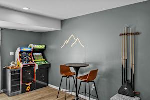 The Driftwood | Hot Tub, Game Room & Fire Pit