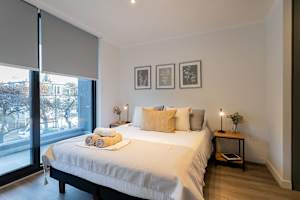 Modern 1BR Flat | Ricardo Lyon Heart and Comfort