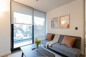 Modern 1BR Flat | Ricardo Lyon Heart and Comfort