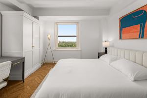 Photo #11 of Essex House I | 1BR Luxury Condo with Elevator at Central Park