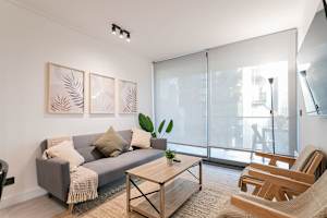 Exclusive 2BR 2BA Near Parque Arauco 4 Guests