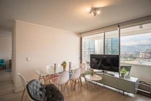 Luxury 2BR Family Friendly Modern Living Home 