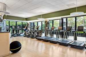 Photo #25 of Skyline I | 22nd floor 3BR w/ Doorman, Gym, Pool Photo #25 of Skyline I | 22nd floor 3BR w/ Doorman, Gym, Pool