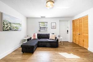 Art Deco 1BR | 1 Block to Beach | Free Parking — Miami Beach stay