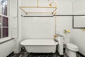 Photo #14 of Washington VI | Full-Floor Gold Coast 2BR Loft