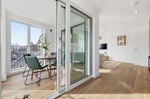 Limehouse Suites Rowan photo 6