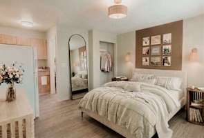 Tolleson Studio Retreat with Pool Access