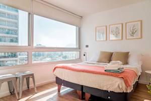 Nunoa Studio: Modern Design, BBQ & City Views!