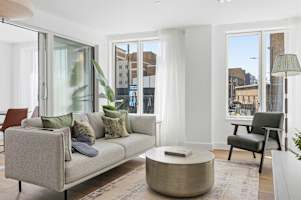 Limehouse Suites – Cedar photo 5