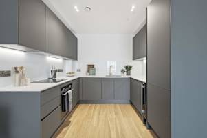 Limehouse Suites – Willow photo 8