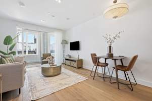 Limehouse Suites – Willow photo 1