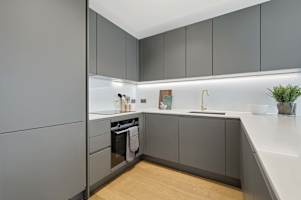 Limehouse Suites – Elm photo 6