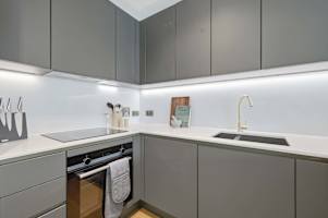 Limehouse Suites – Elm photo 8