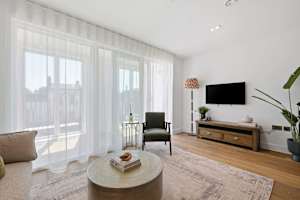 Limehouse Suites – Fir photo 2