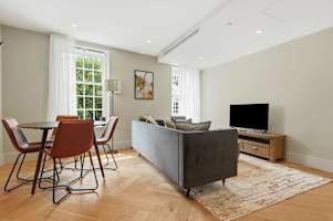 Cheyne Oak l A Luxury Chelsea retreat photo 2