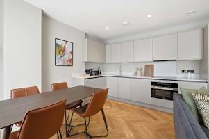 Cheyne Hideaway l A Luxury Chelsea Retreat photo 3
