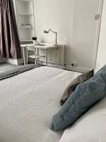 Bedroom Home in Cambridge photo 7