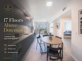 17th-floor skyline retreat in Downtown Miami: rooftop pool, coworking lounge and self check-in — Miami stay