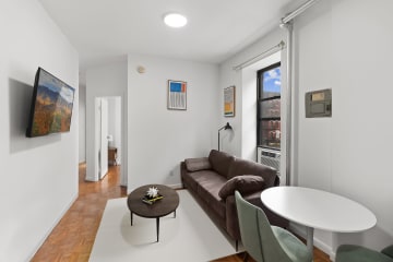 89-3FS Newly Furnished 2 Bedrooms UES