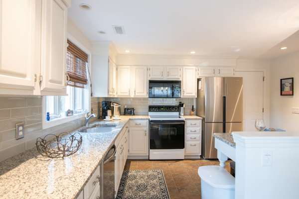 Photo 8 of Del Mar #18836 - Explore Downtown and Pleasant Bay!