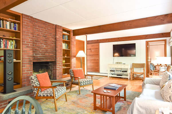 Photo 8 of Del Mar #12201 - Architectural modern home 5 mins to beach!