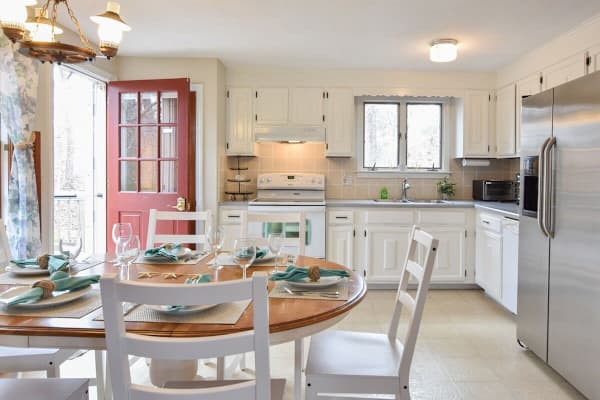 Photo 9 of Del Mar #14485 - Minutes to Oceanside Beaches!