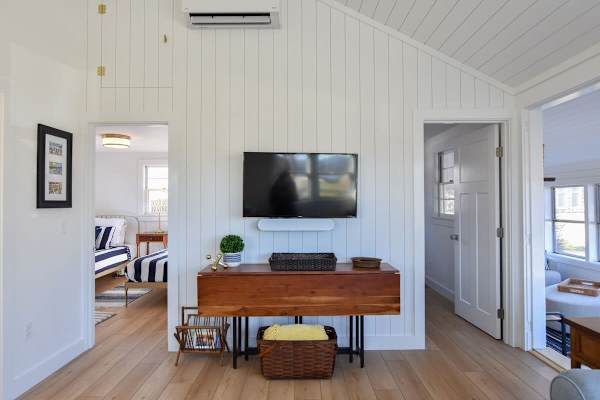 Photo 5 of Del Mar #14486 - Newly Renovated Cottage on Town Cove!