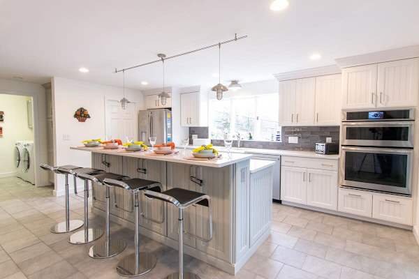 Photo 7 of Del Mar #15565 - Stunning Home with In-Ground Pool!